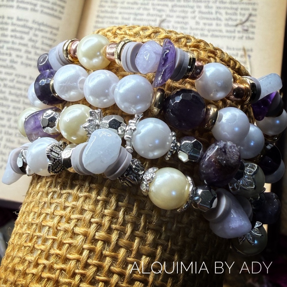 Amethyst Pearl Bracelet • Elegant silver Accent • 8mm Beads - Picture 2 of 6